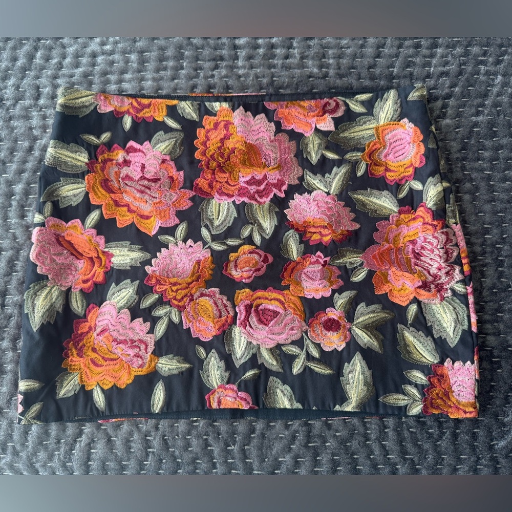 Gorgeous Haute Hippie Black Skirt with Pink and Orange Floral Embroidery, XS
